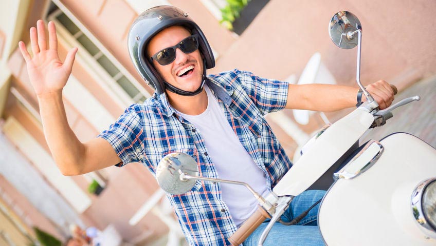 Estamos À Procura De Estafetas